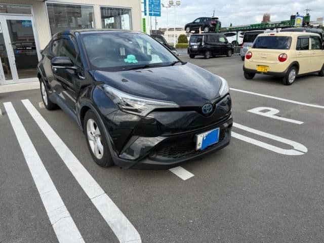 TOYOTA C-HR
