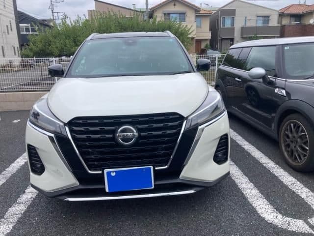 NISSAN