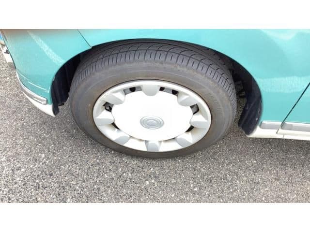Car thumbnail 4