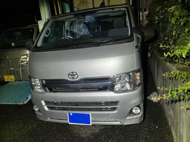TOYOTA HIACE van 2WD