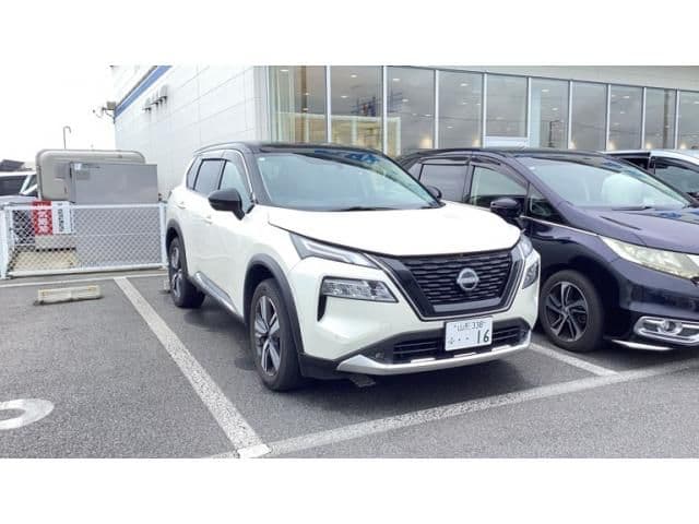 NISSAN X-TRAIL HYBRID 4WD