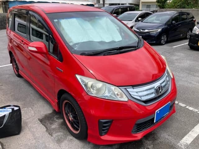 HONDA FREED HYBRID