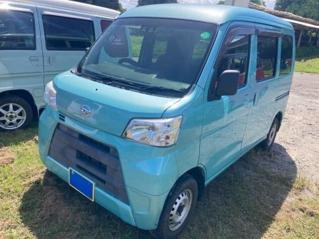 Car image 1