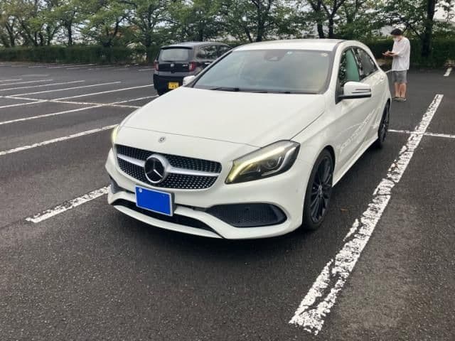 MERCEDES BENZ