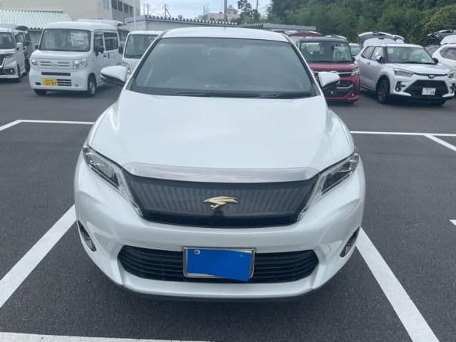TOYOTA HARRIER 2WD