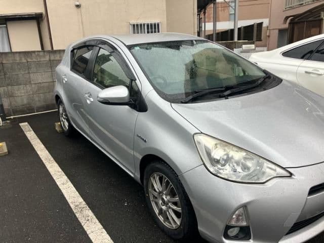 Car thumbnail 2