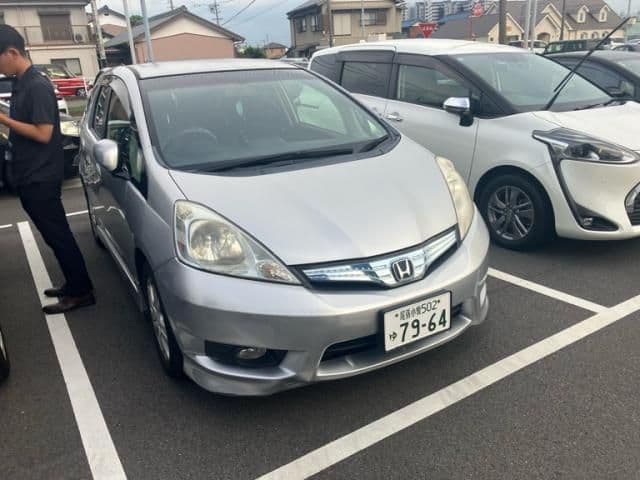 HONDA FIT SHUTTLE HYBRID