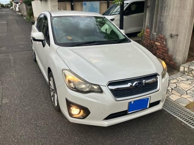 SUBARU IMPREZA G4 4WD
