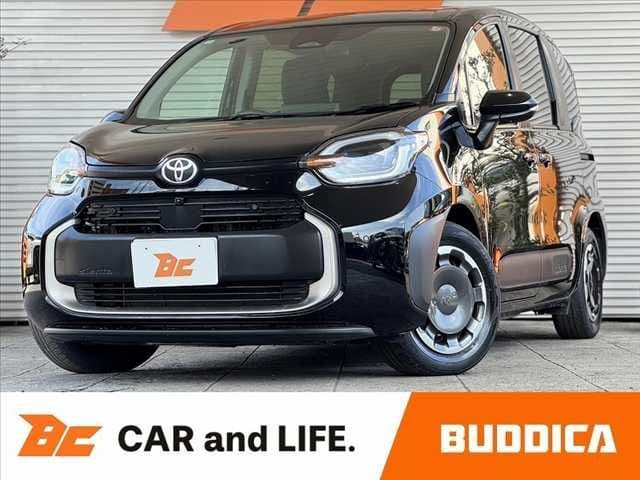 TOYOTA SIENTA HYBRID
