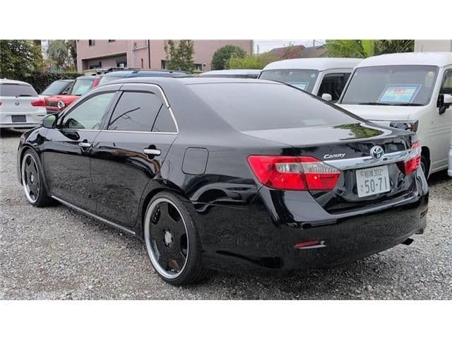 Car thumbnail 4