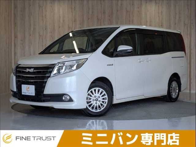 TOYOTA NOAH HYBRID