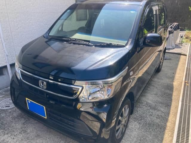 Car image 1
