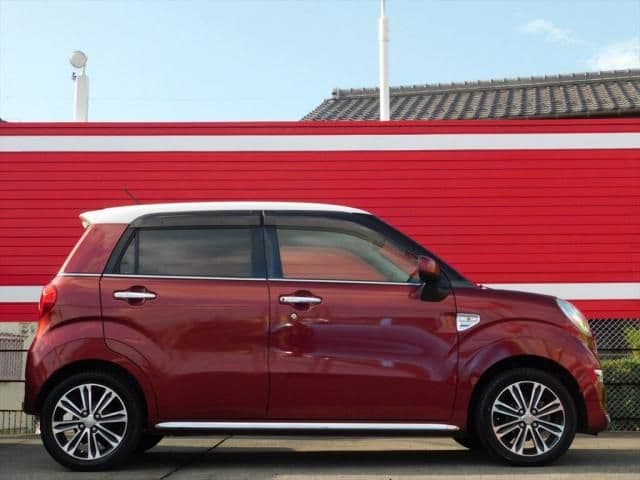 Car thumbnail 4