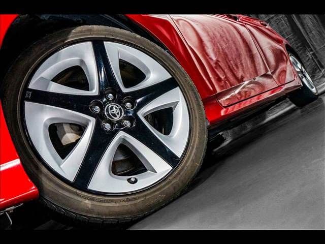 Car thumbnail 4