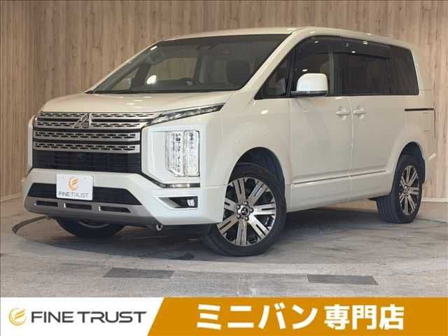 MITSUBISHI DELICA D:5 4WD
