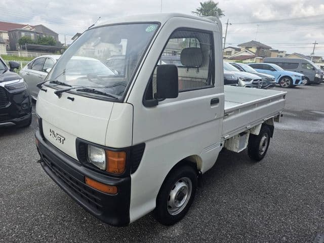 DAIHATSU HIJET truck 4WD