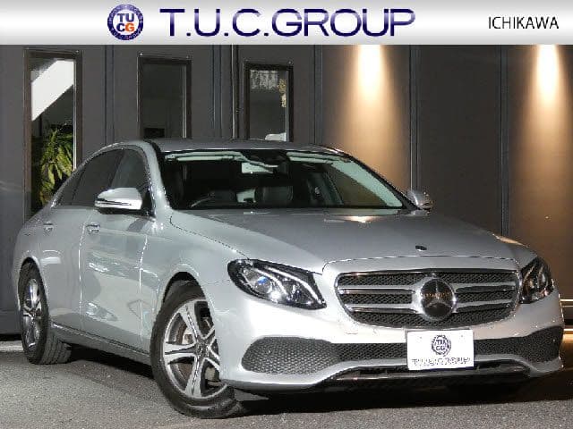 MERCEDES BENZ MERCEDES BENZ E class sedan
