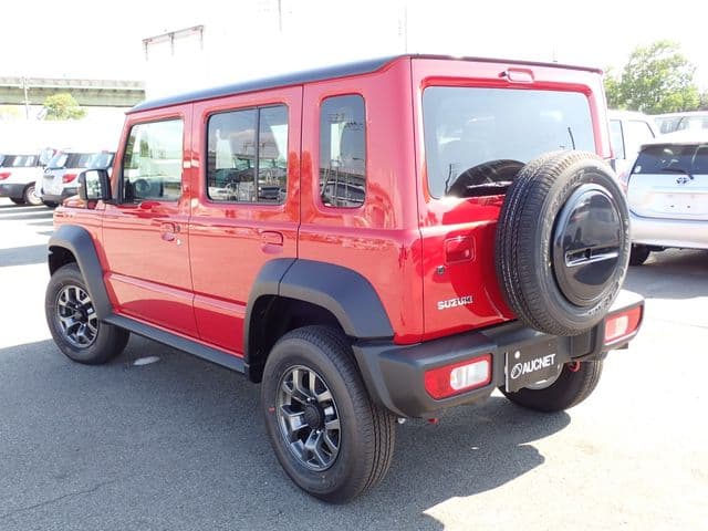 Car thumbnail 3