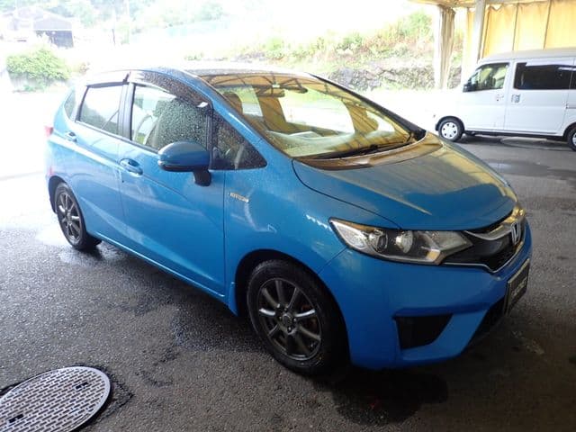 Car thumbnail 4