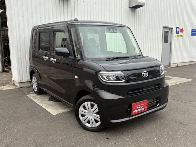 DAIHATSU TANTO 4WD