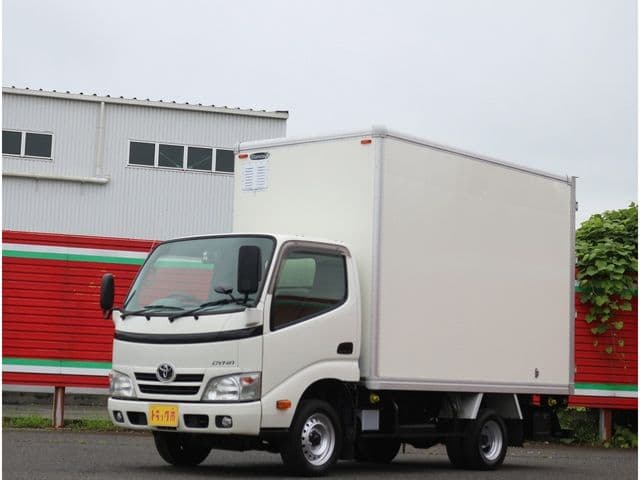 TOYOTA DYNA