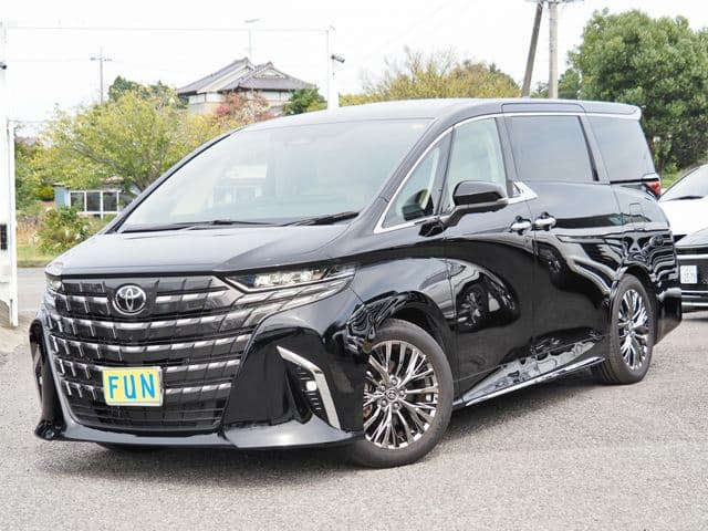 TOYOTA ALPHARD hybrid 4WD