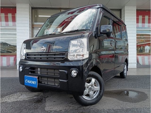 NISSAN NV100 CLIPPER 4WD