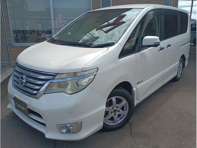 NISSAN SERENA  S-HYBRID