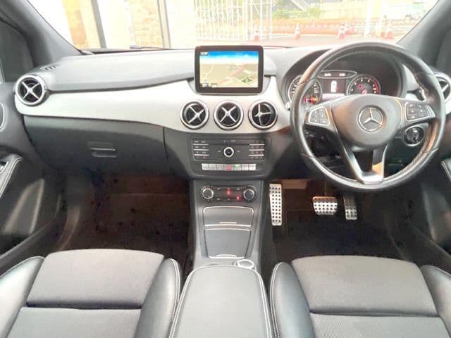 MERCEDES BENZ