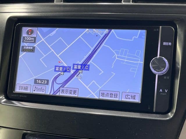Car thumbnail 3