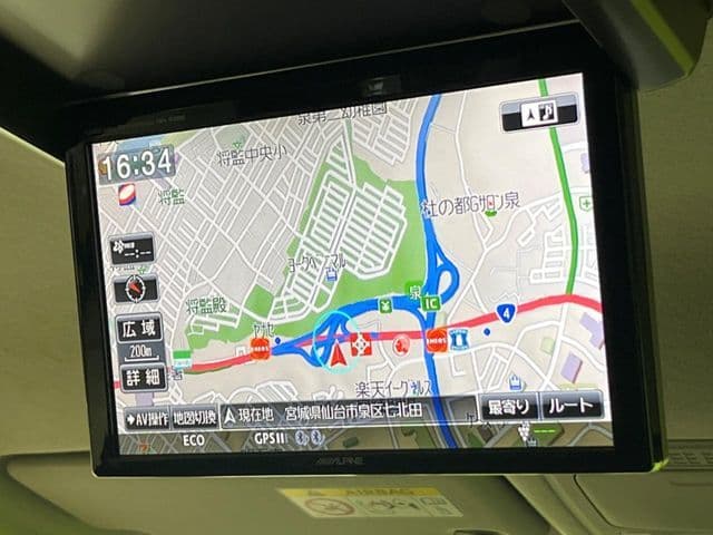 Car thumbnail 4