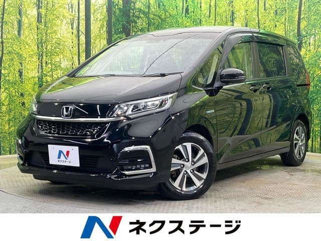 HONDA FREED HYBRID