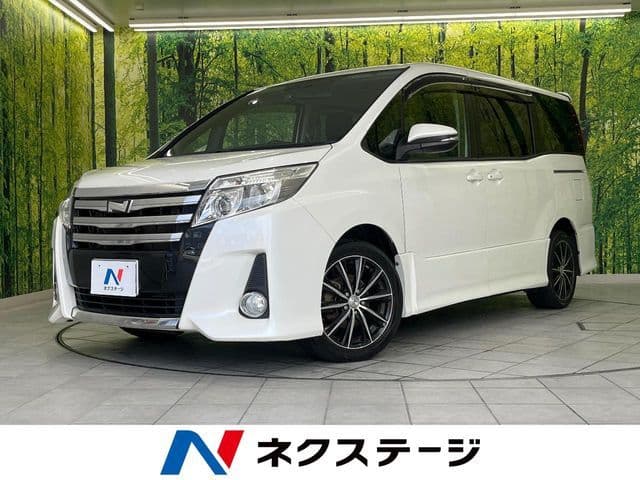 TOYOTA NOAH