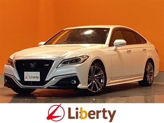 TOYOTA CROWN sedan