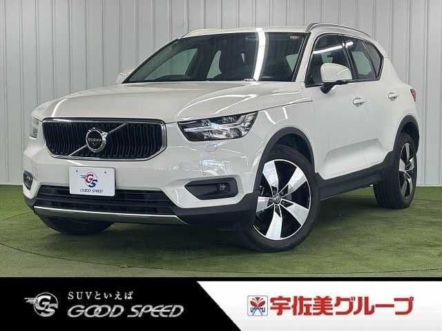 VOLVO VOLVO XC40