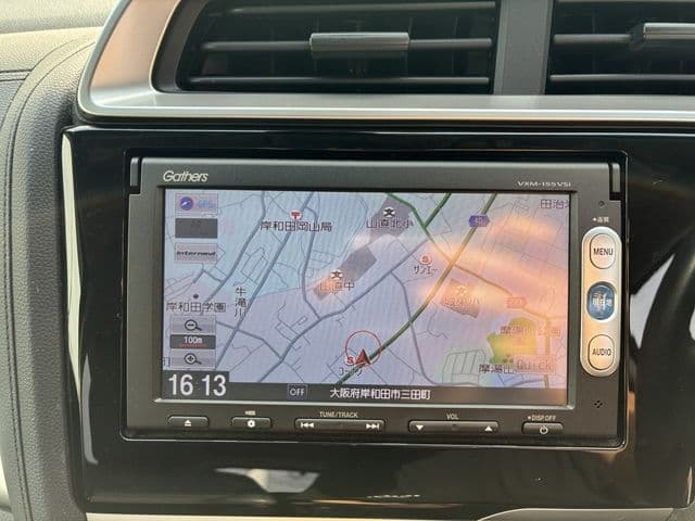 Car thumbnail 3