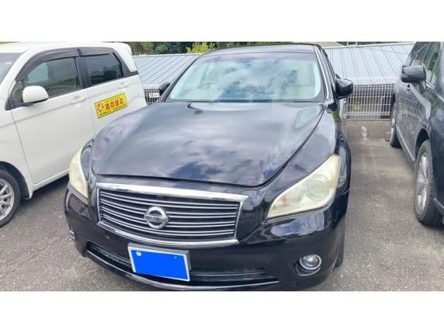 NISSAN FUGA