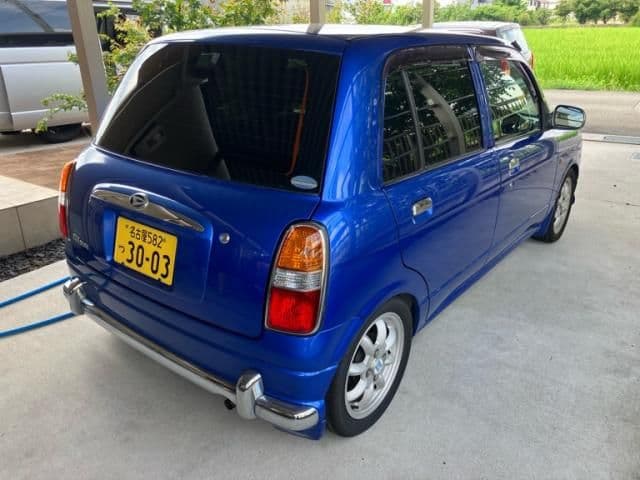 Car thumbnail 4