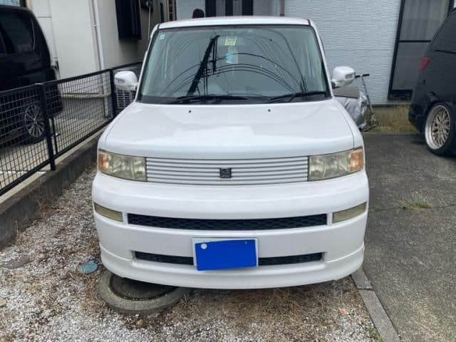 TOYOTA bB