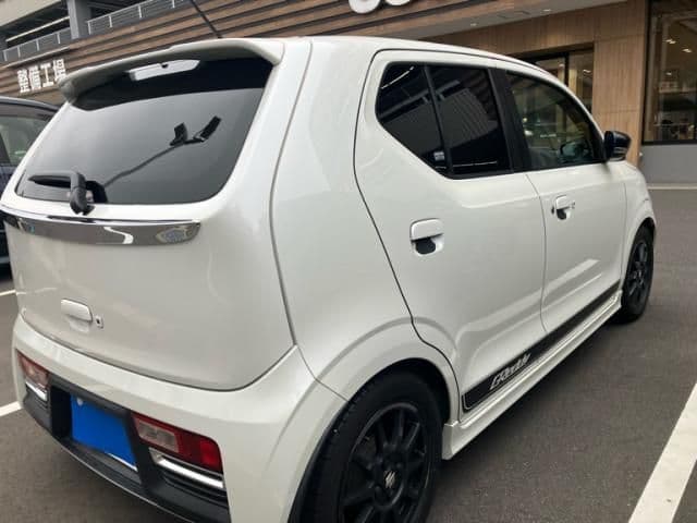 Car thumbnail 4