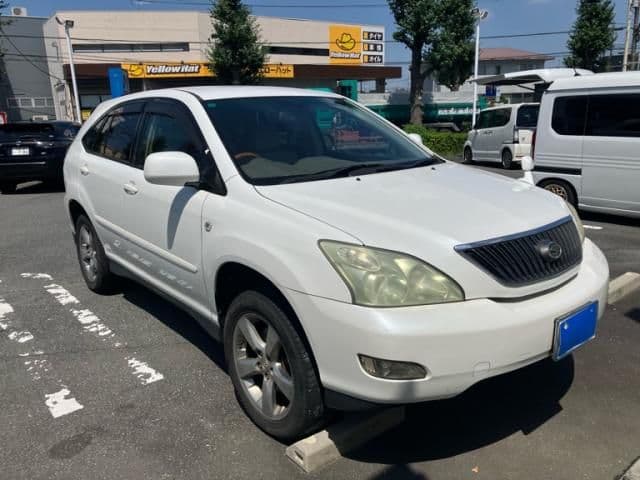 TOYOTA HARRIER 2WD