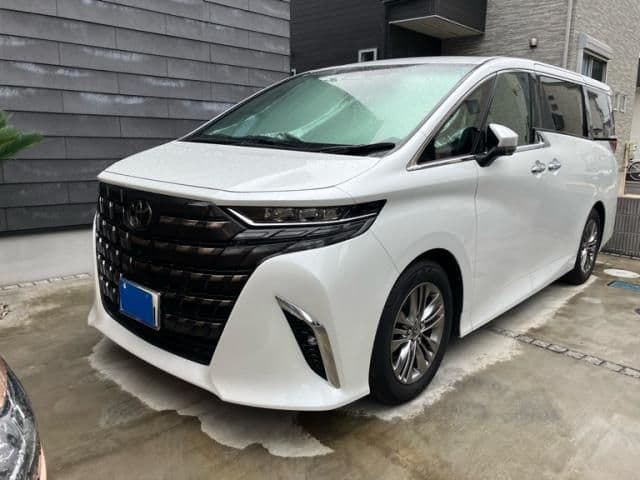 TOYOTA ALPHARD