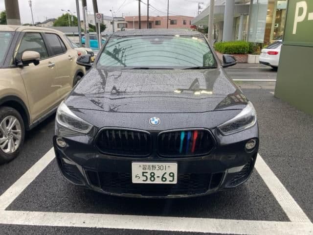 Car thumbnail 2