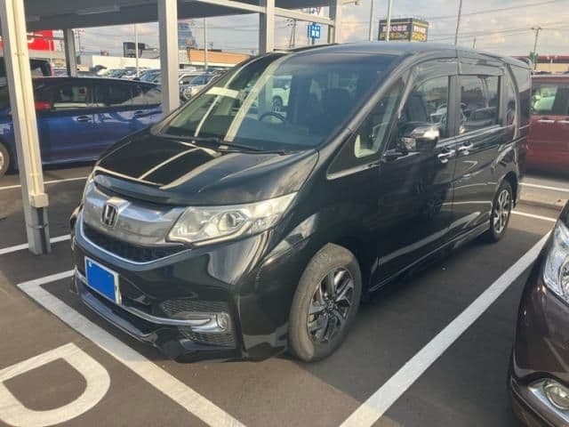 HONDA STEPWAGON SPADA 4WD