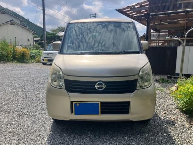 NISSAN ROOX