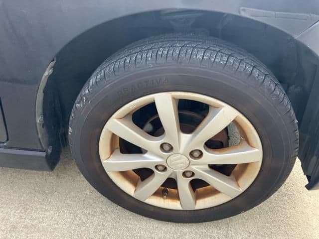 Car thumbnail 3