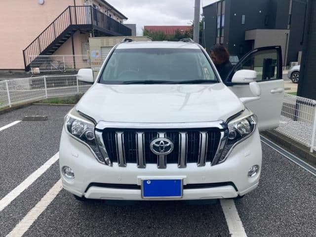 TOYOTA LANDCRUISER PRADO