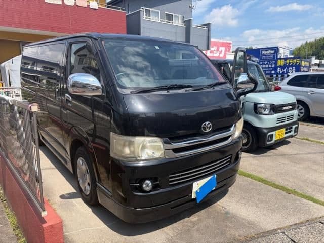 TOYOTA HIACE van 2WD