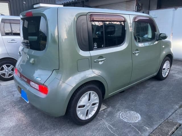 Car thumbnail 4
