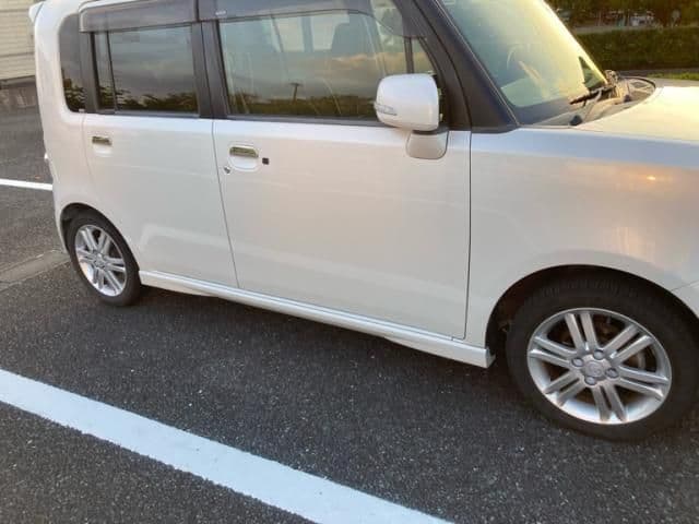 Car thumbnail 4